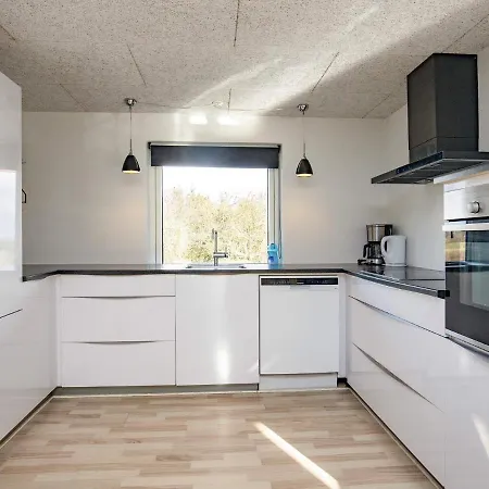 10 Person In Bl Vand Сasa de vacaciones Ho