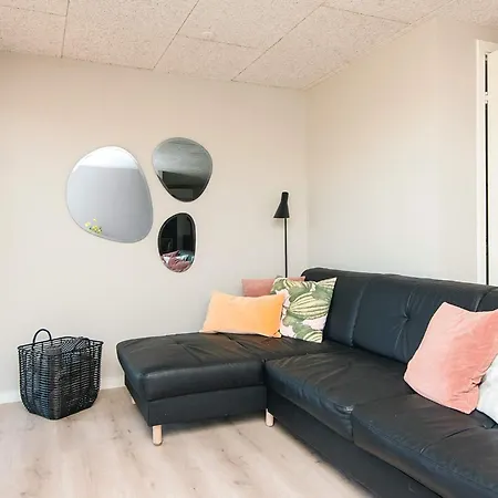 Сasa de vacaciones 10 Person In Bl Vand Ho