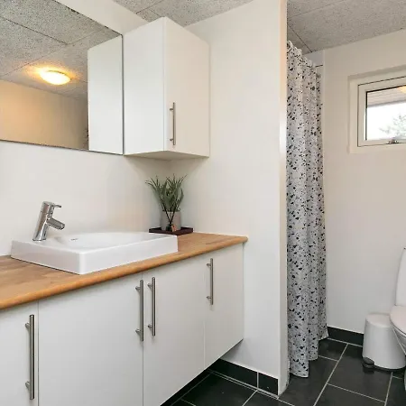 Сasa de vacaciones 10 Person In Bl Vand